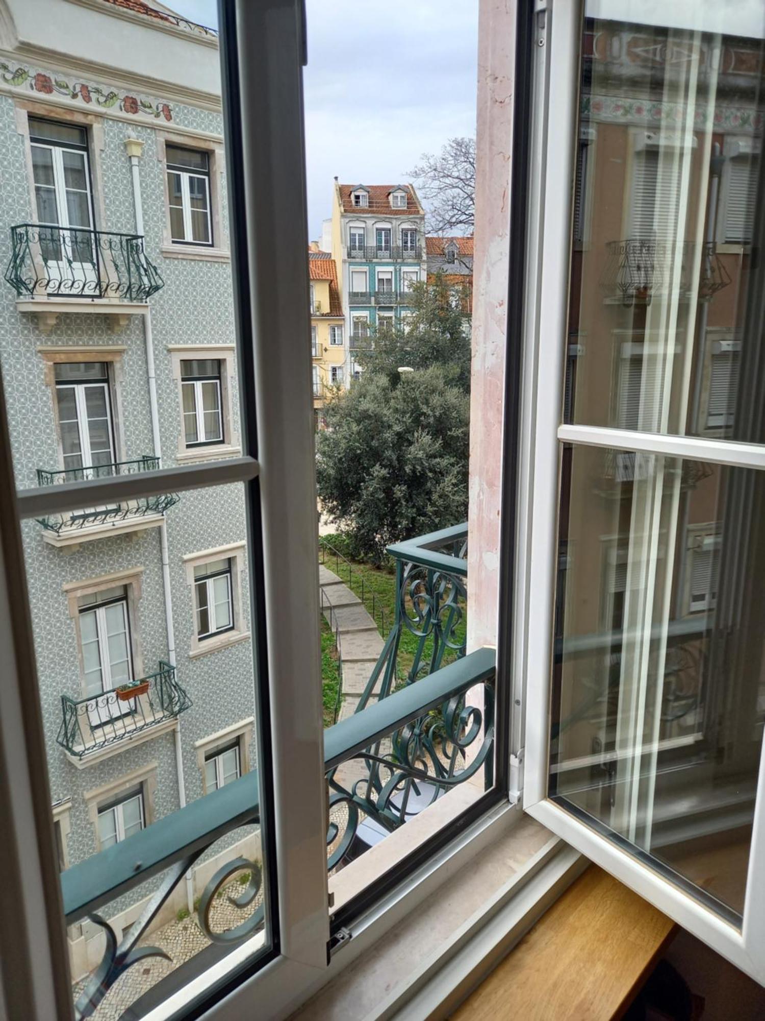 Charme Et Confort Au Coeur De Graca Lizbona Pokój zdjęcie